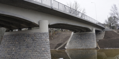 Tilta rekonstrukcija pār Abavu